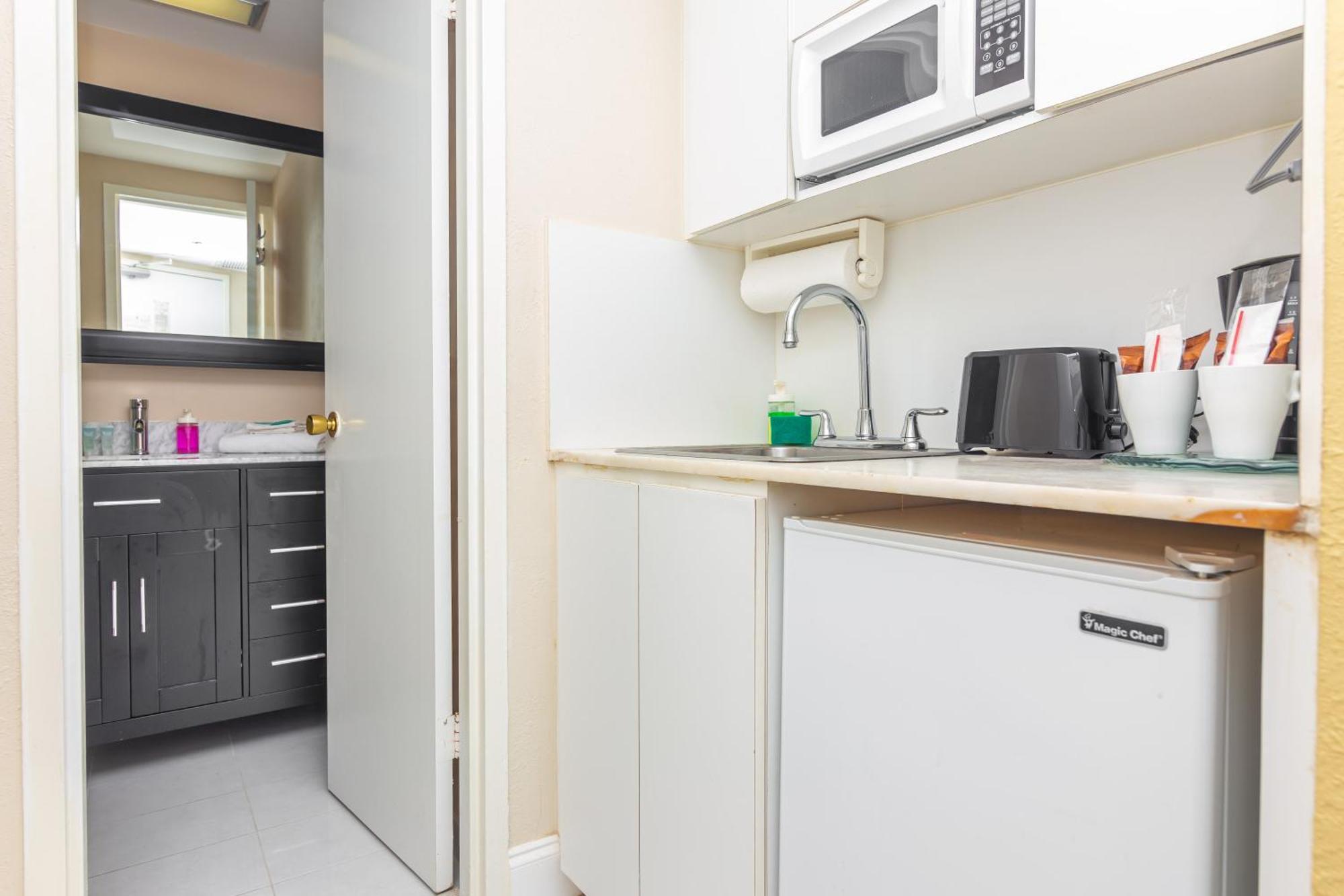 Girasole Apartments Miami Beach Room photo