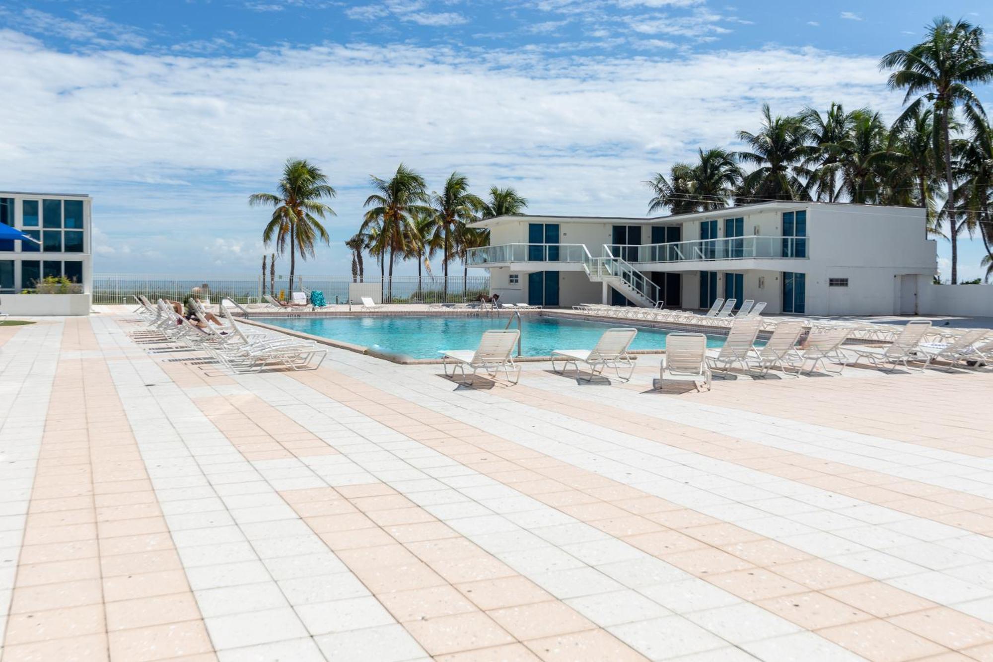 Girasole Apartments Miami Beach Exterior photo